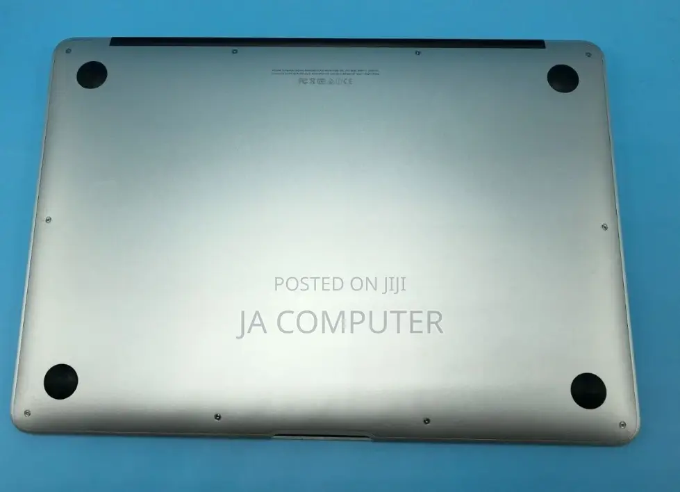 New Laptop Apple MacBook Air 4GB Intel Core I5 SSD 128GB