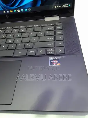 New Laptop HP Envy X360 8GB AMD Ryzen 5 SSD 512GB