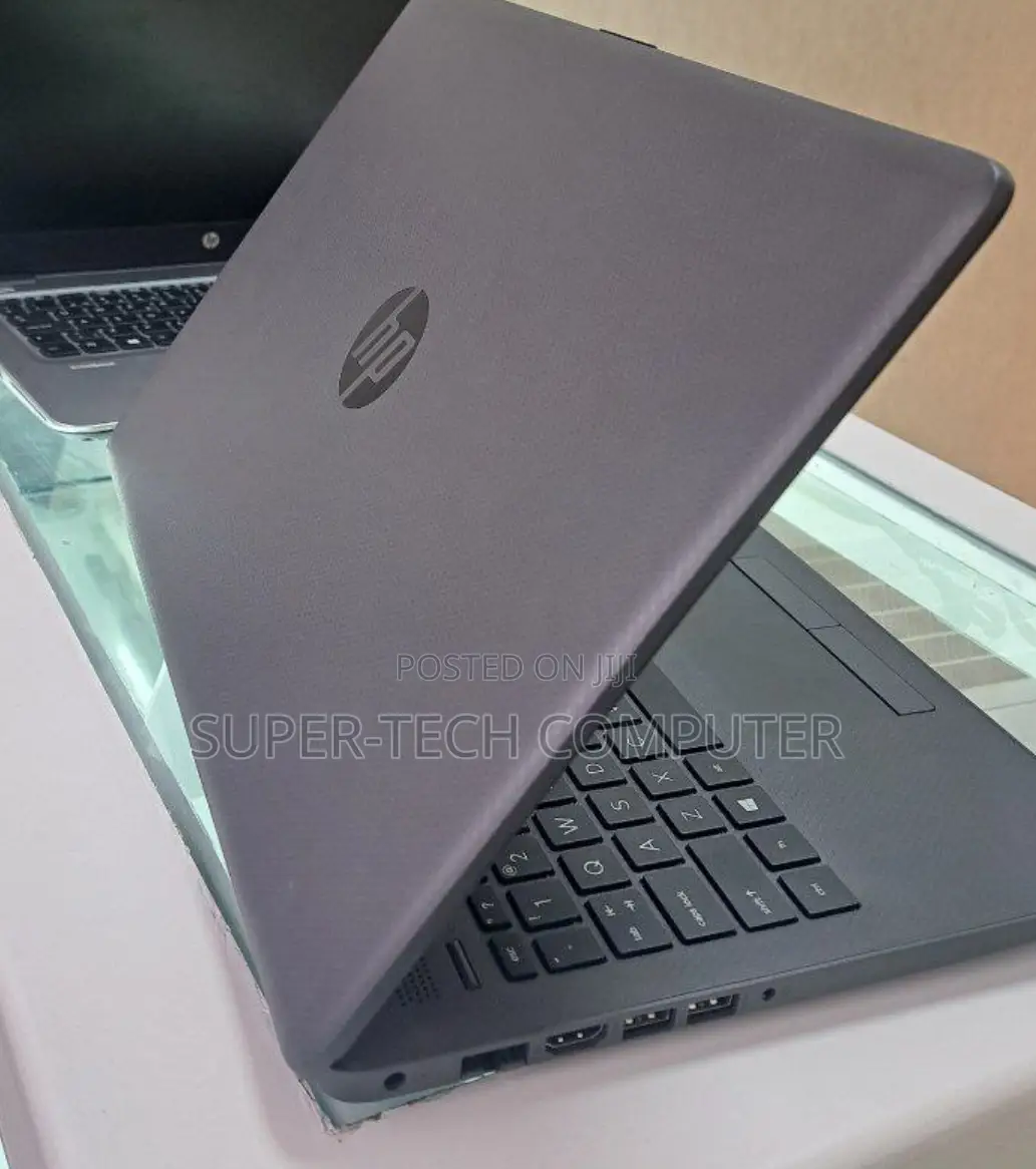 New Laptop HP Stream Notebook 8GB Intel Core i5 HDD 1T