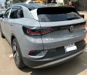 Volkswagen ID.4 2023 Gray