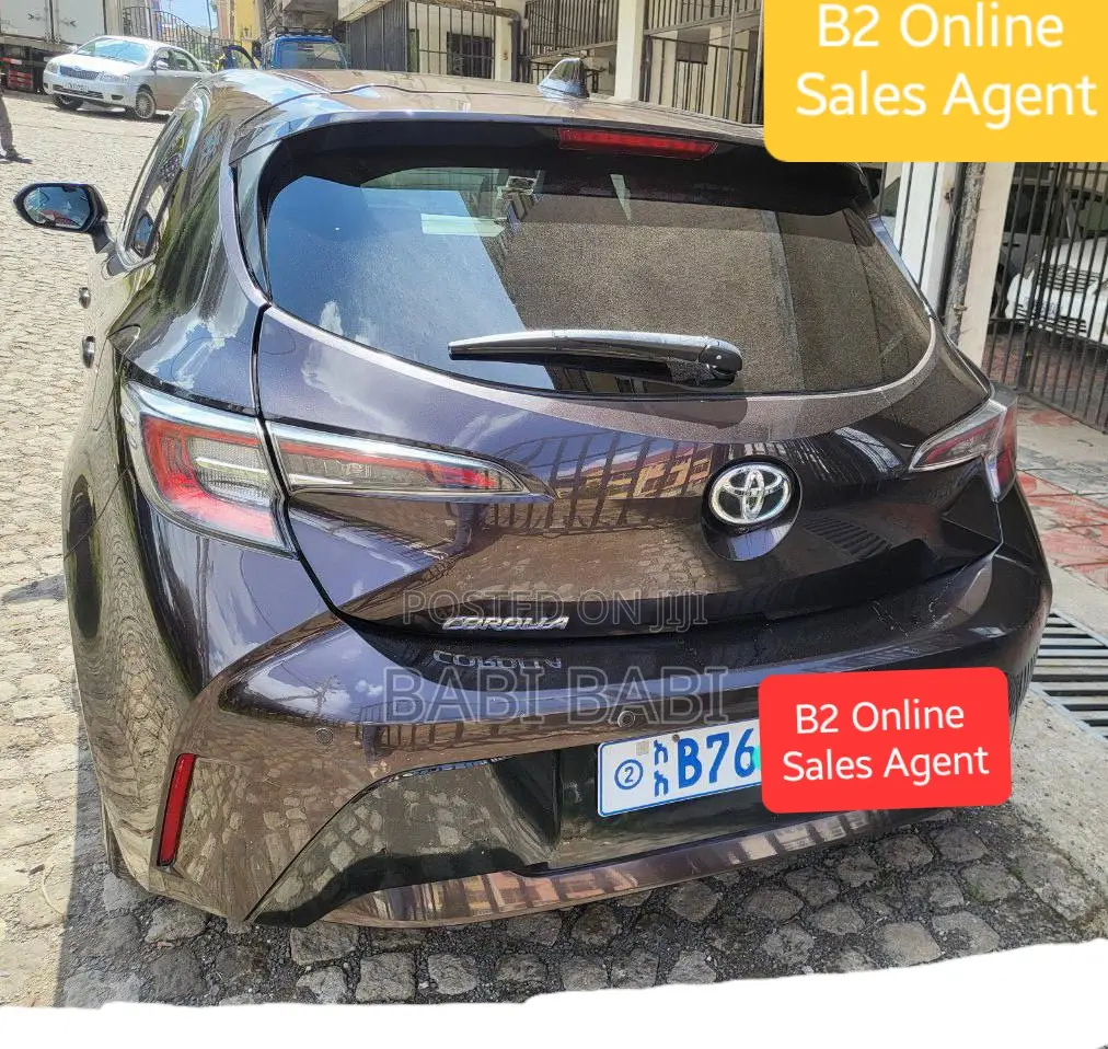 Toyota Corolla 2021 Burgundy