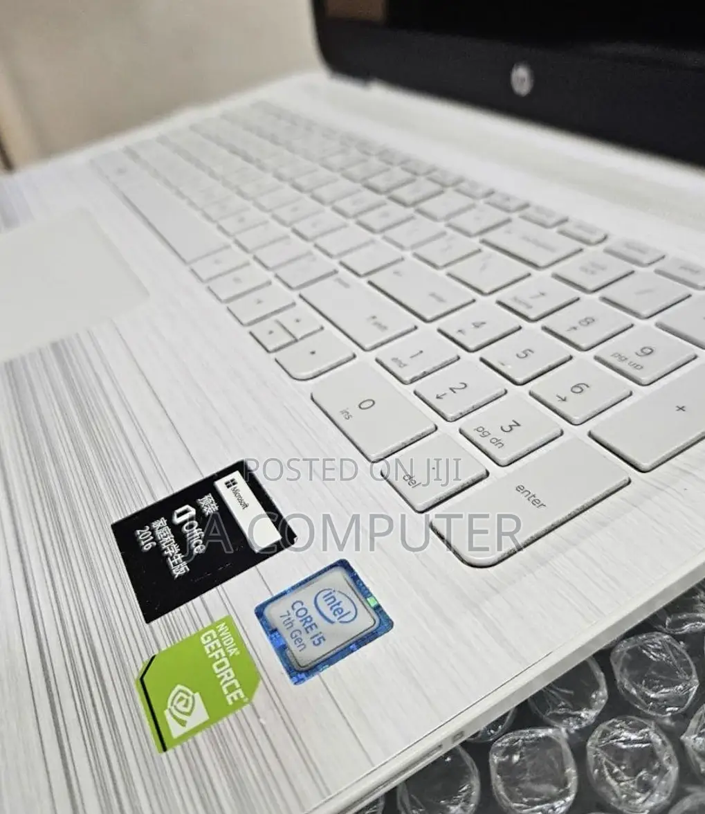 New Laptop HP Envy X360 16GB Intel Core I5 SSD 1T