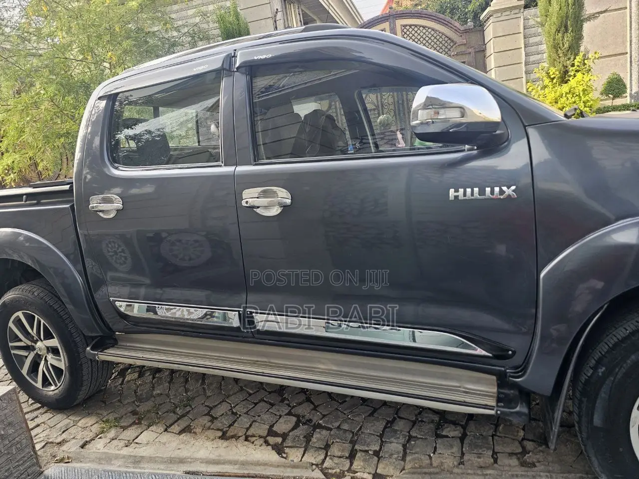Toyota Hilux 2015 Gray