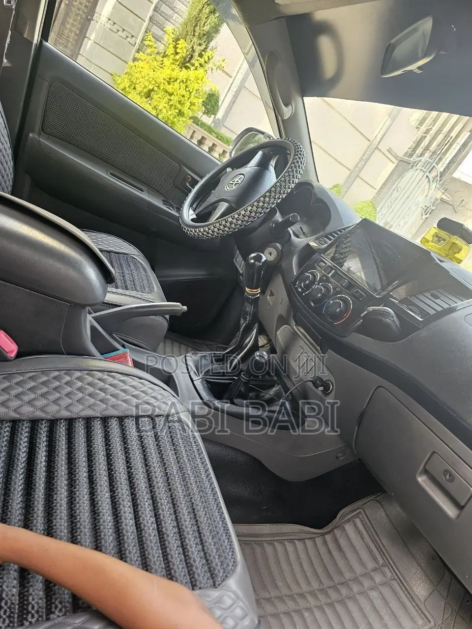 Toyota Hilux 2015 Gray