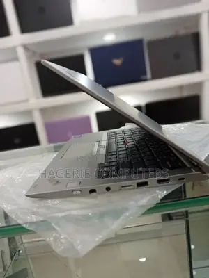 Laptop Lenovo ThinkPad X380 Yoga 8GB Intel Core I7 SSD 512GB