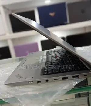 New Laptop Lenovo ThinkPad X380 Yoga 8GB Intel Core I7 SSD 512GB