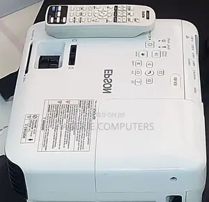 EPSON Projector Model Name: Eb-X31 Has : Bag Remote