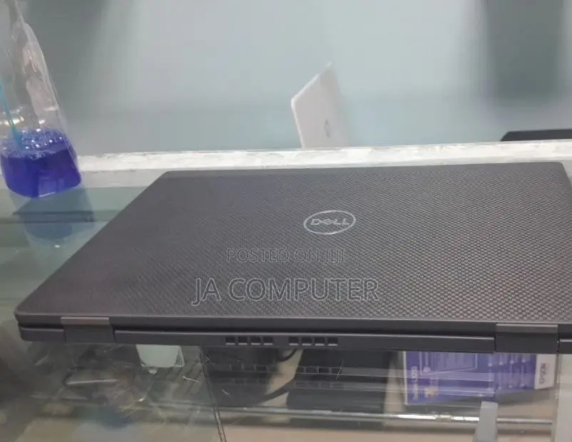 New Laptop Dell Latitude 12 7000 16GB Intel Core I7 SSD 1T