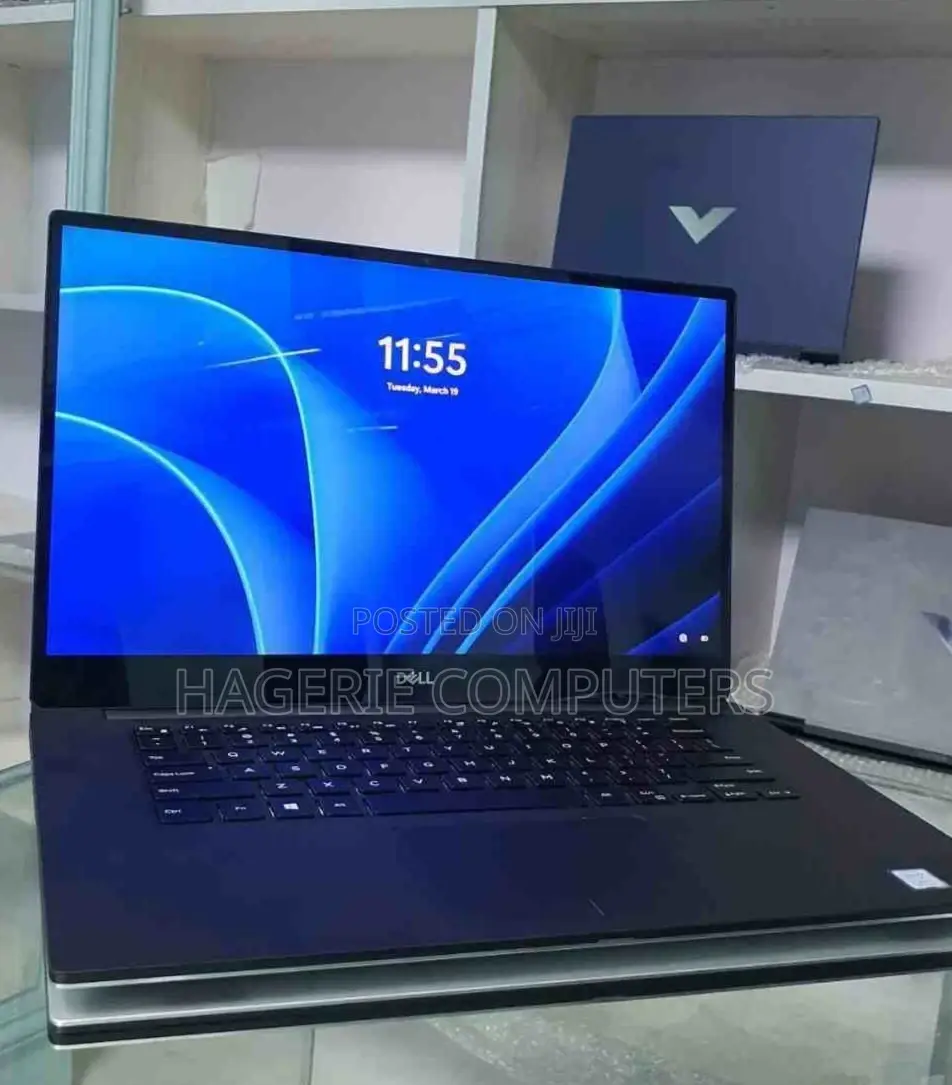 New Laptop Dell XPS 15 (9530) 16GB Intel Core I7 SSD 512GB