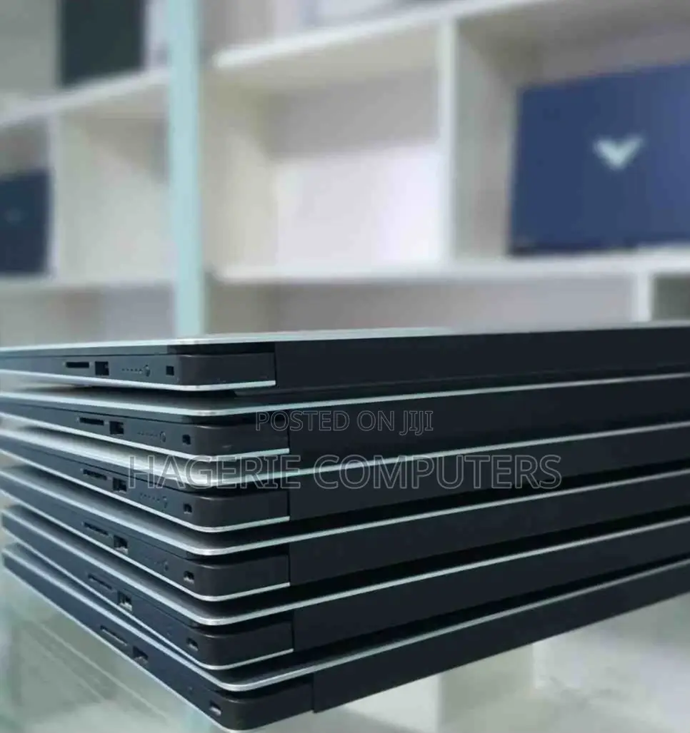 New Laptop Dell XPS 15 (9530) 16GB Intel Core I7 SSD 512GB