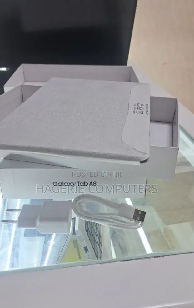 New Samsung Galaxy Tab A8 10.5 (2021) 64 GB Silver