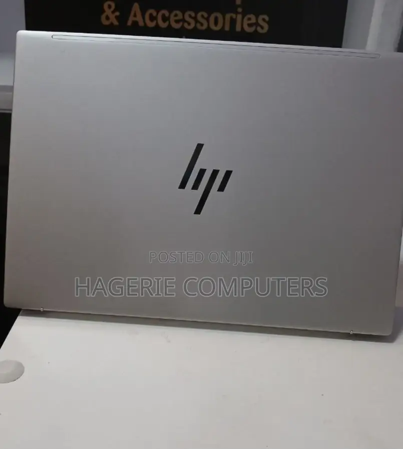 New Laptop HP Pavilion 13 16GB AMD Ryzen 7 SSD 512GB