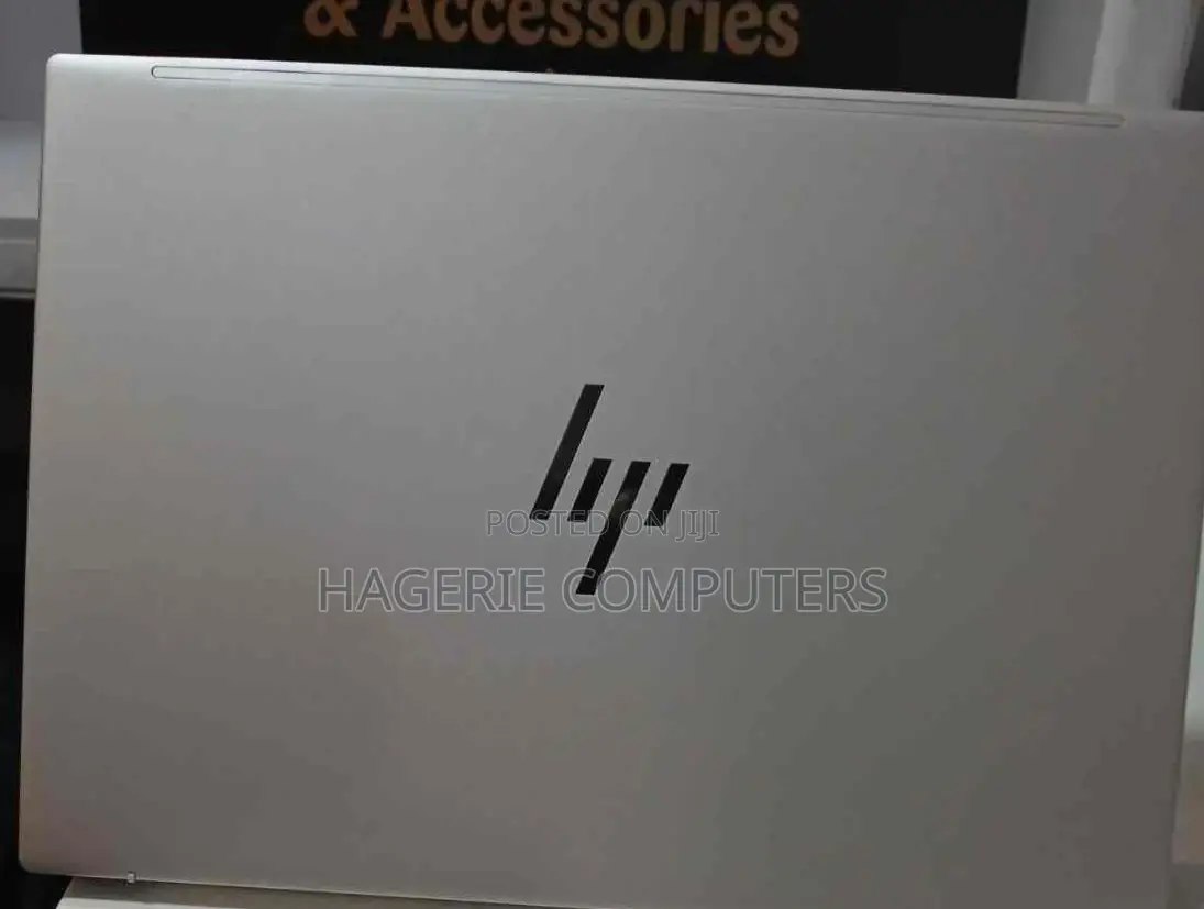 New Laptop HP Pavilion 13 16GB AMD Ryzen 7 SSD 512GB