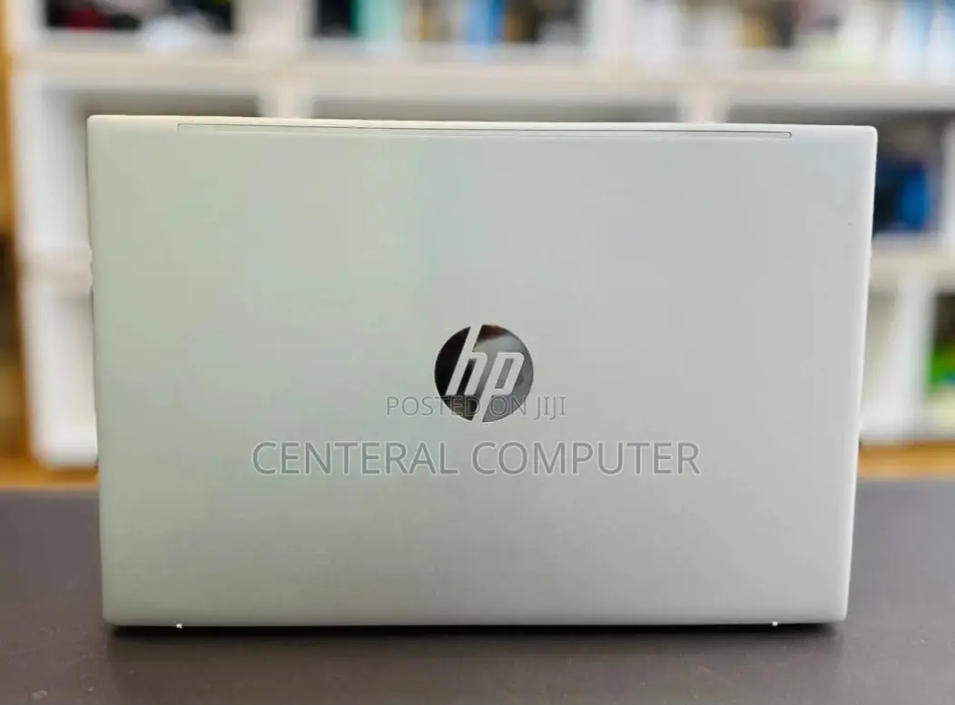 New Laptop HP Pavilion 13 16GB Intel Core I7 SSD 1T