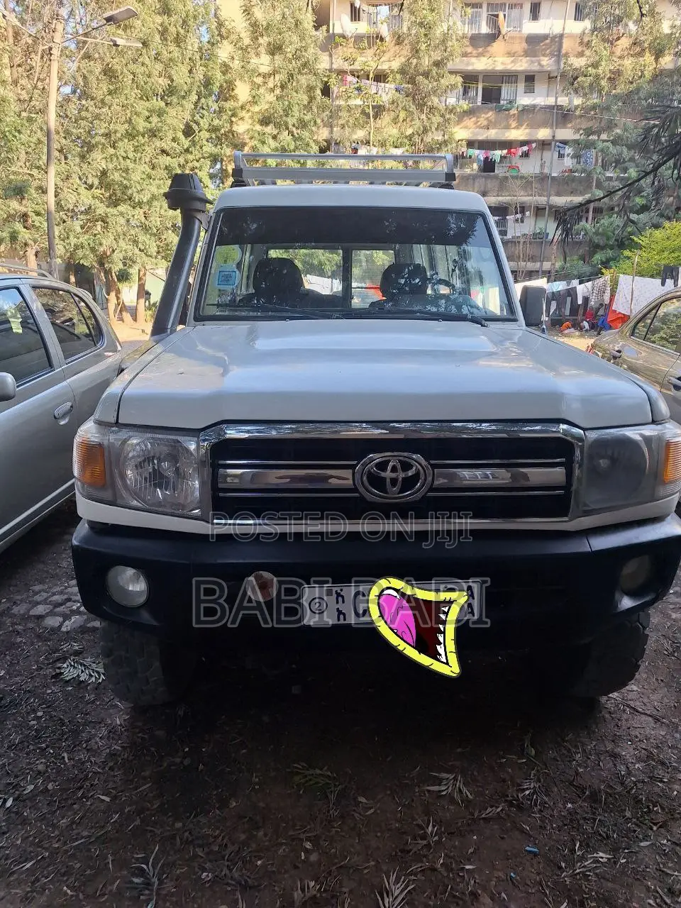 Toyota Land Cruiser 2007 White