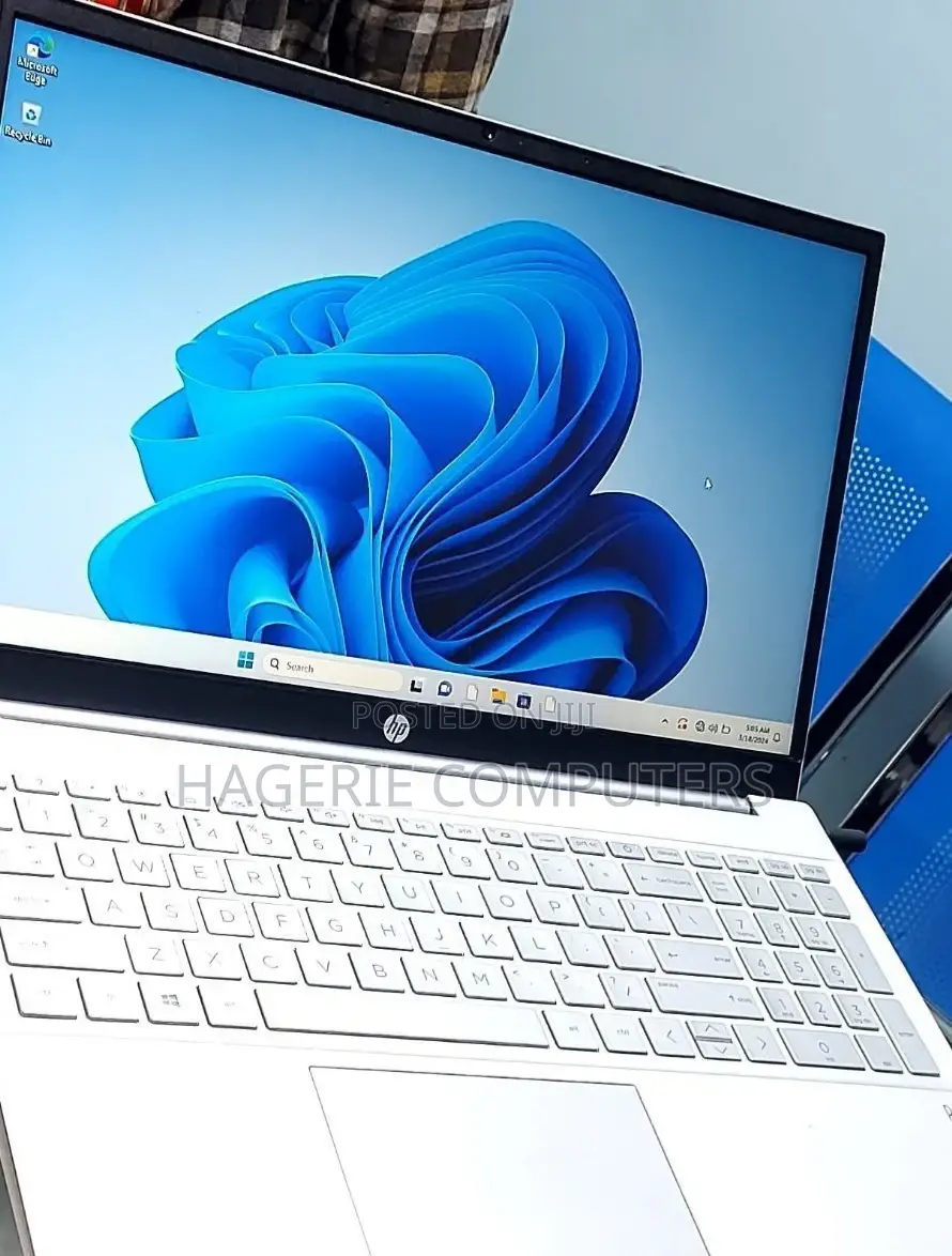 New Laptop HP Pavilion 15 16GB Intel Core I7 SSD 512GB