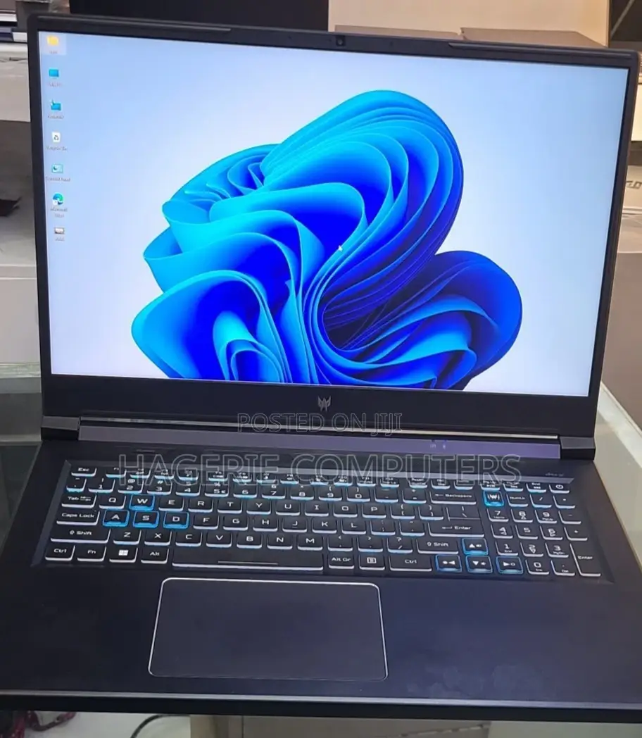 New Laptop Acer Predator Helios 300 16GB Intel Core I9 SSD 1T