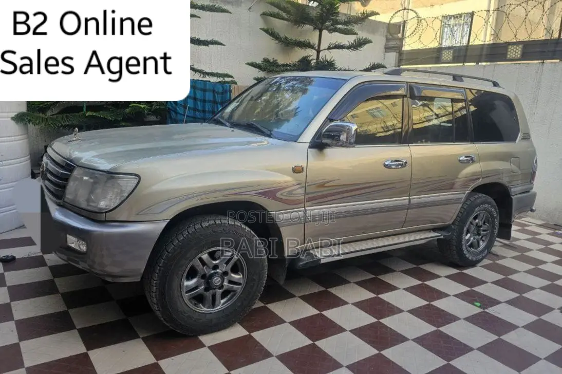 Toyota Land Cruiser 2006 Gold