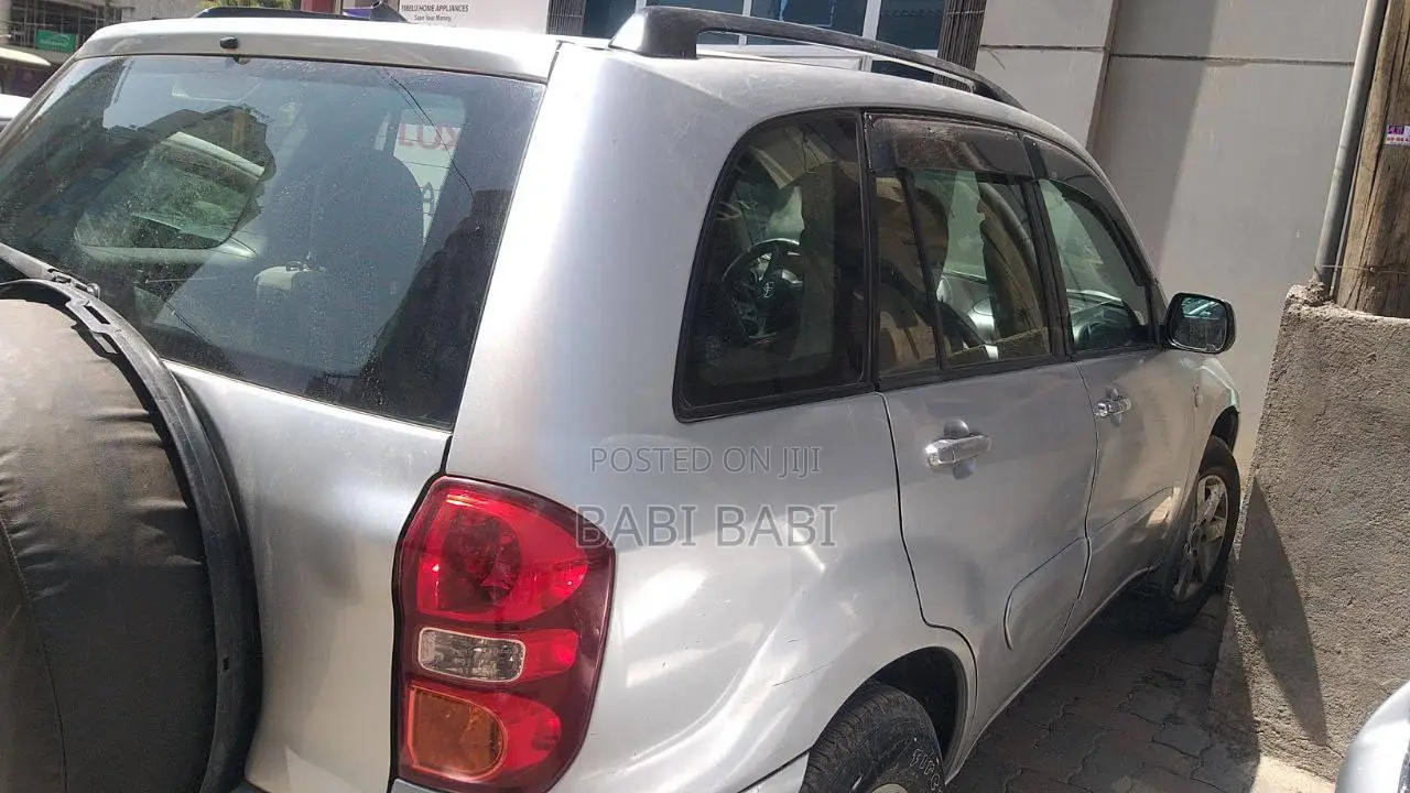 Toyota RAV4 2002 Silver