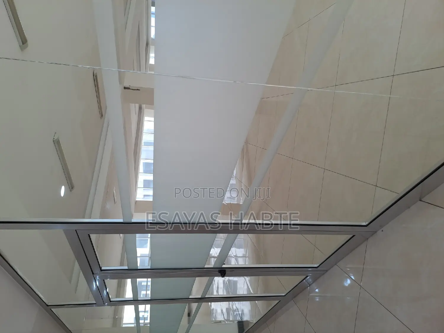 Office for Rental at Kasanchis