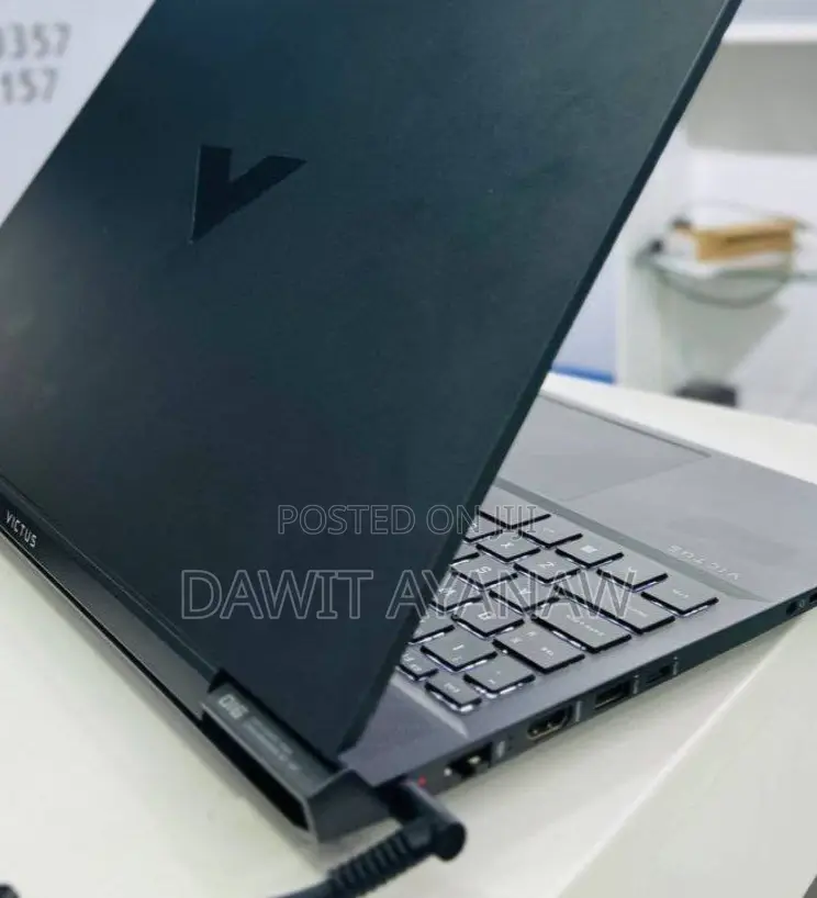 New Laptop HP Victus 15 16GB Intel Core I5 SSD 512GB