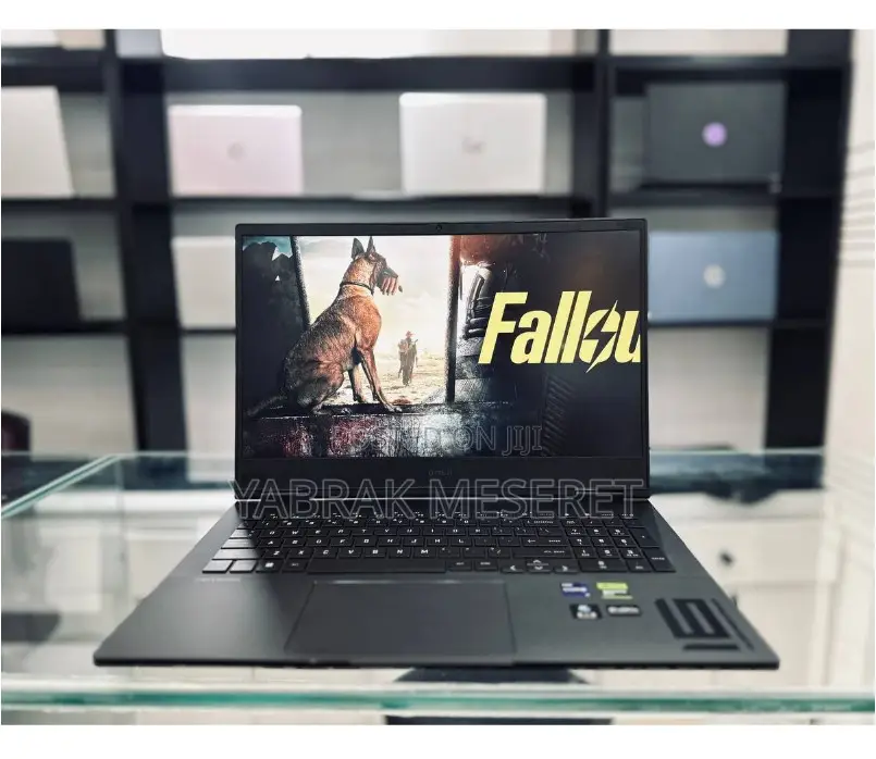 New Laptop HP Omen 17 16GB Intel Core I9 SSD 1T