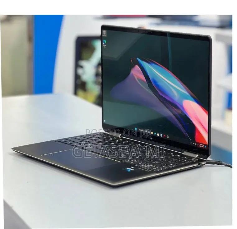 New Laptop HP Spectre X360 16GB Intel Core I7 SSD 1T