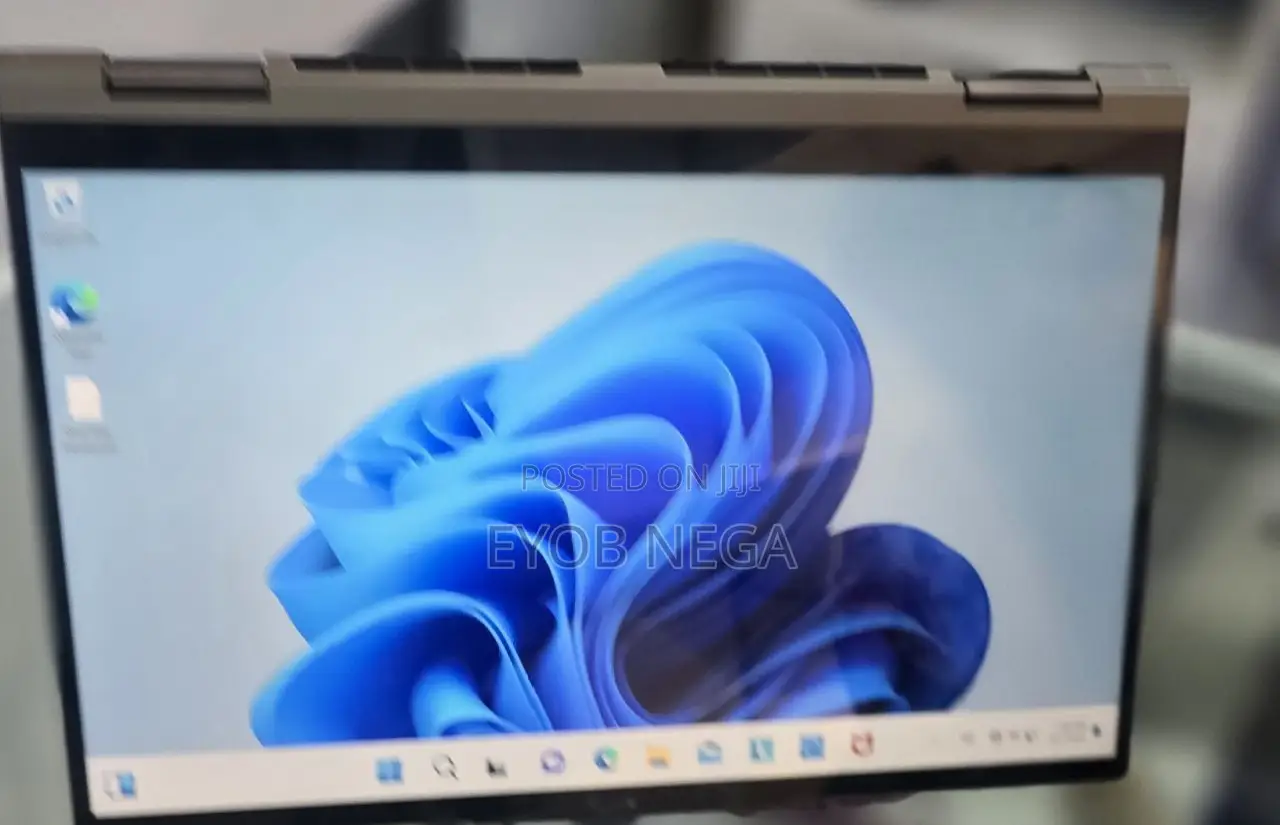 New Laptop Lenovo ThinkPad Yoga 12GB Intel Core I5 SSD 512GB