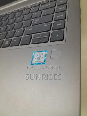 New Laptop HP ZBook Studio G5 16GB Intel Core I7 SSD 512GB