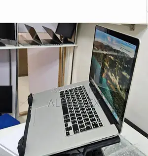 New Laptop Apple MacBook 2015 16GB Intel Core I7 SSD 512GB