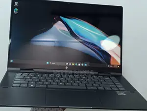 New Laptop HP Envy X360 8GB AMD Ryzen 5 SSD 256GB