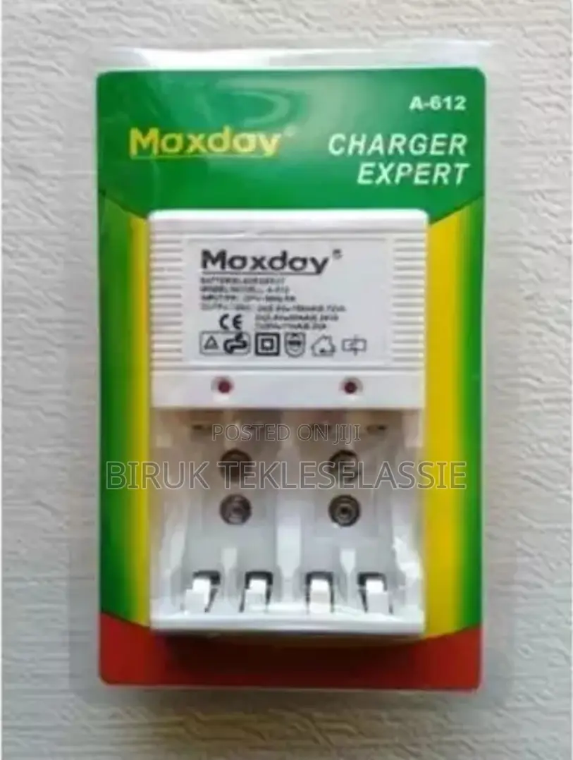 Charger Battery Maxday A-612 With 2 Rechargeable Batteries