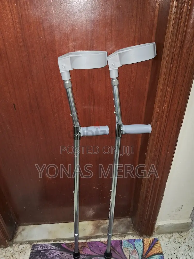 Adult Elbow Crutches (X2), Men Adjustable Crutches_ደጋፊ እቲክ