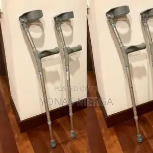 Photo - Crutches Walkers - 2pcs Elbow Crutches_ለጊዜያዊም ሆነ ለዘላቂ ተጠቃሚ