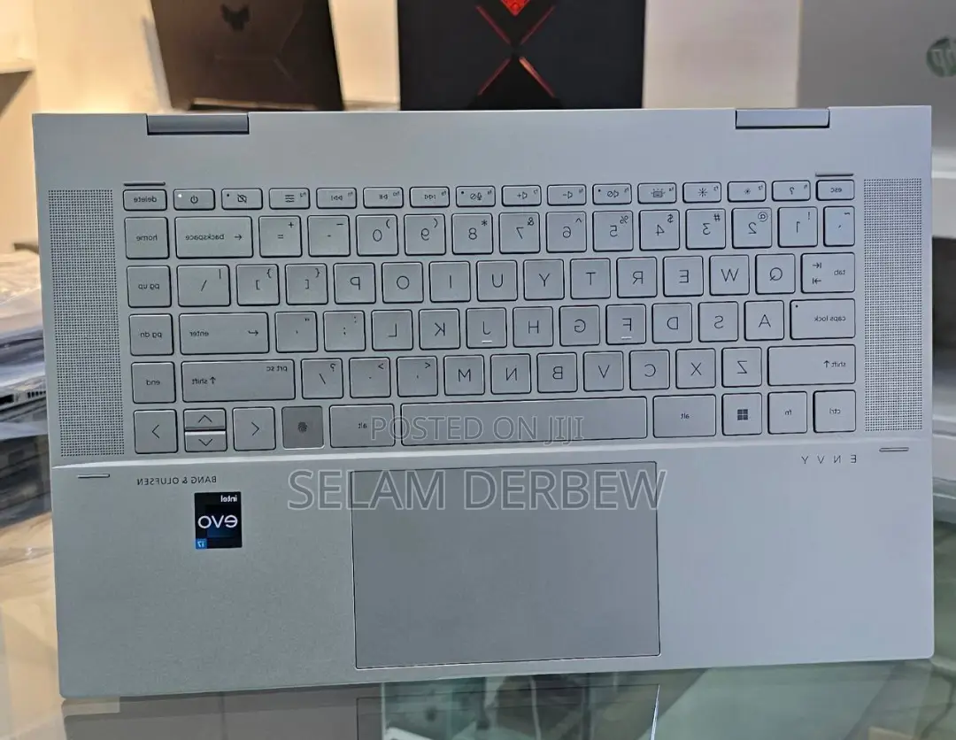 New Laptop HP Envy X360 16GB Intel Core I7 SSD 512GB