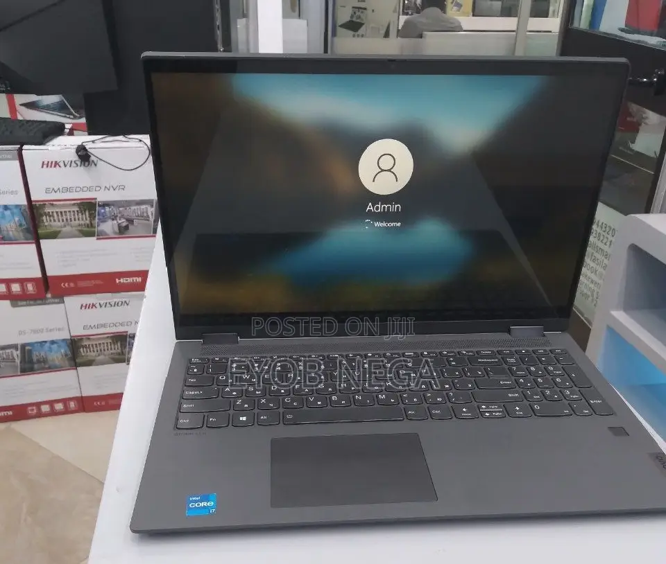 New Laptop Lenovo IdeaPad Flex 15 16GB Intel Core I7 SSD 512GB