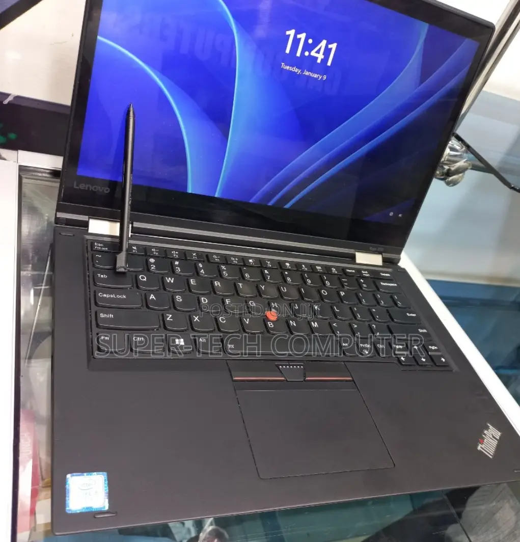 New Laptop Lenovo ThinkPad Yoga 370 8GB Intel Core I5 SSD 512GB