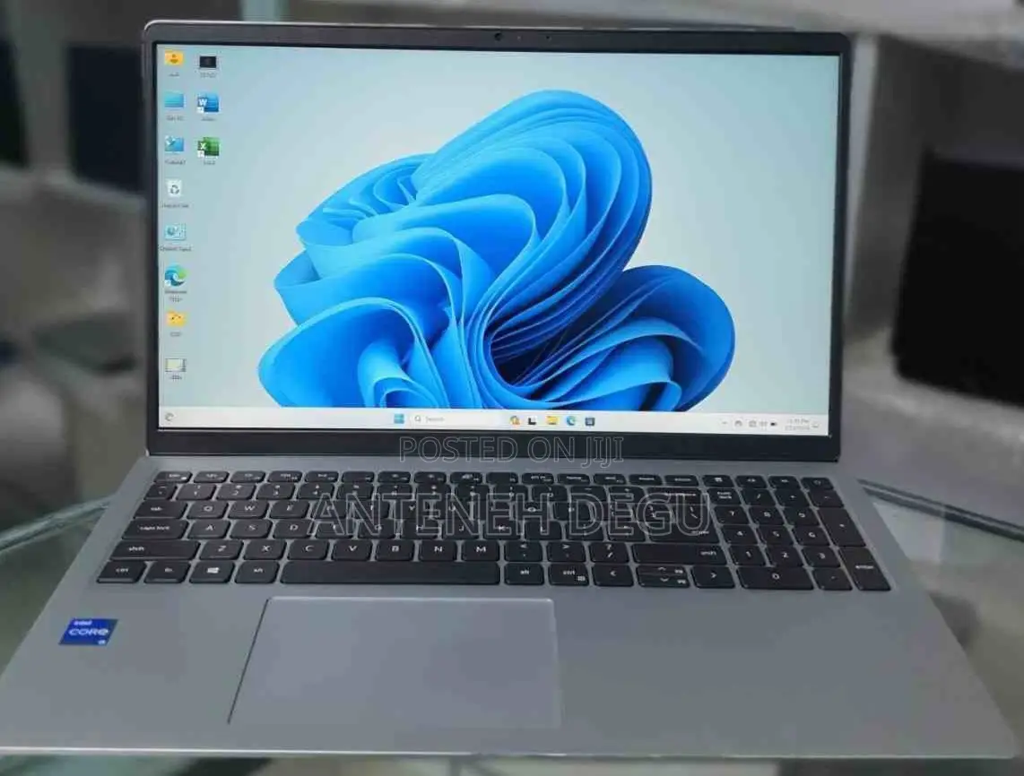 New Laptop Dell Inspiron 15 16GB Intel Core I5 SSD 512GB