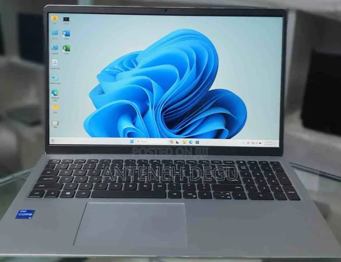 New Laptop Dell Inspiron 15 16GB Intel Core I5 SSD 512GB