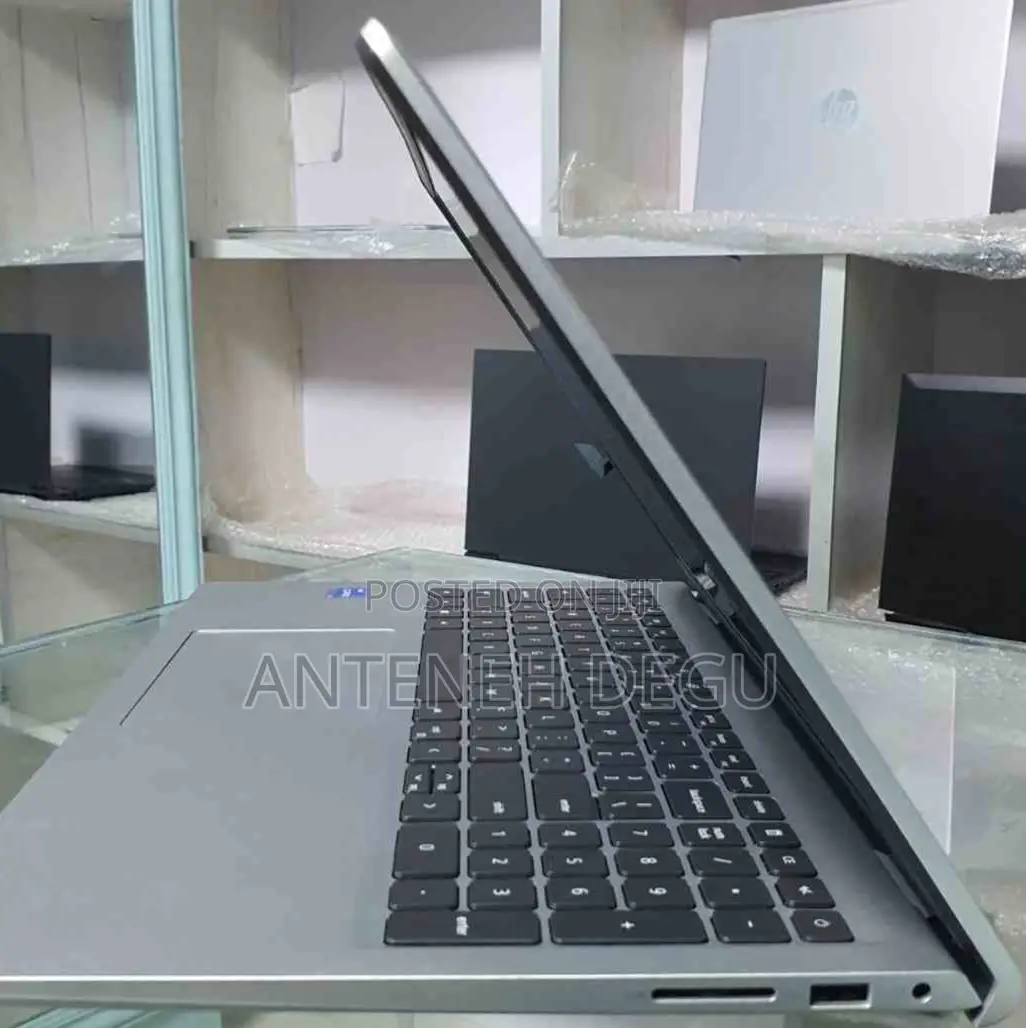 New Laptop Dell Inspiron 15 16GB Intel Core I5 SSD 512GB