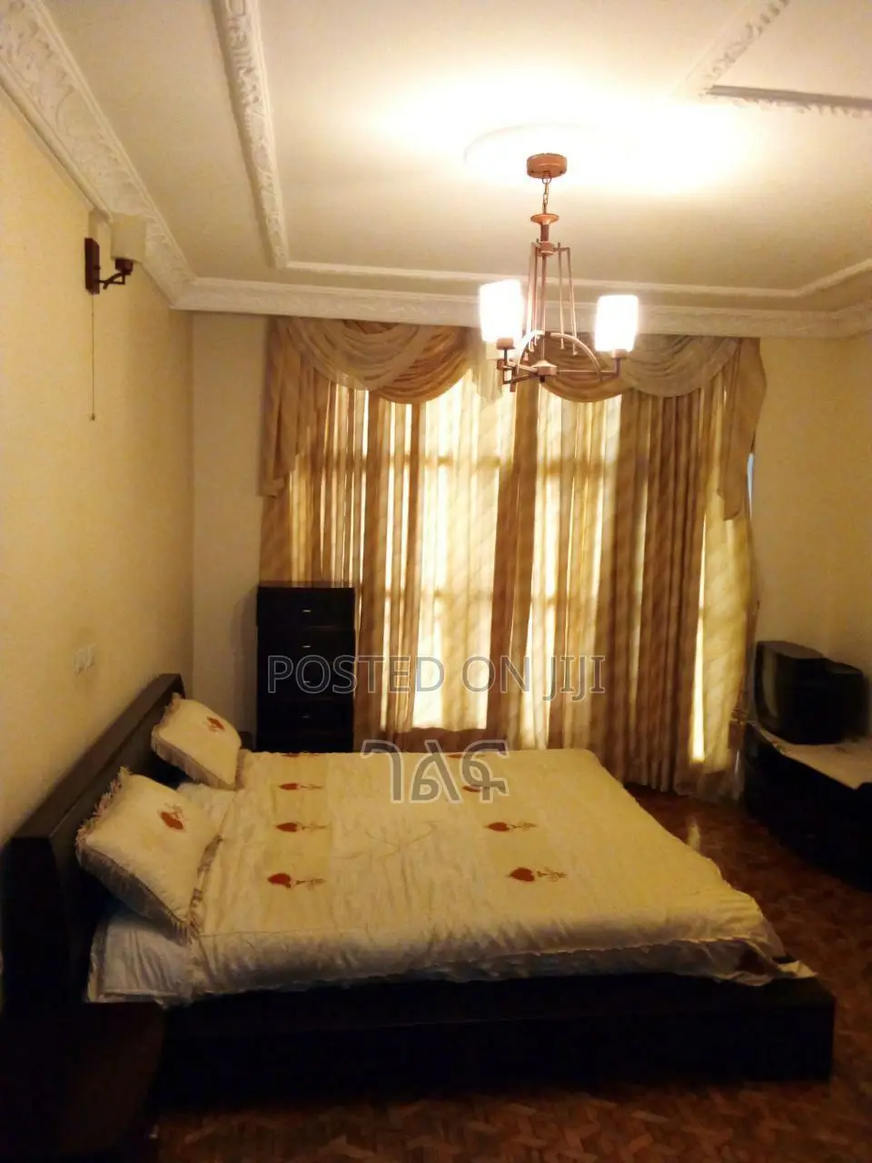 7bdrm House in ፊጋ ኮምፓውንድ ውስጥ የሚሸጥ, Bole for sale