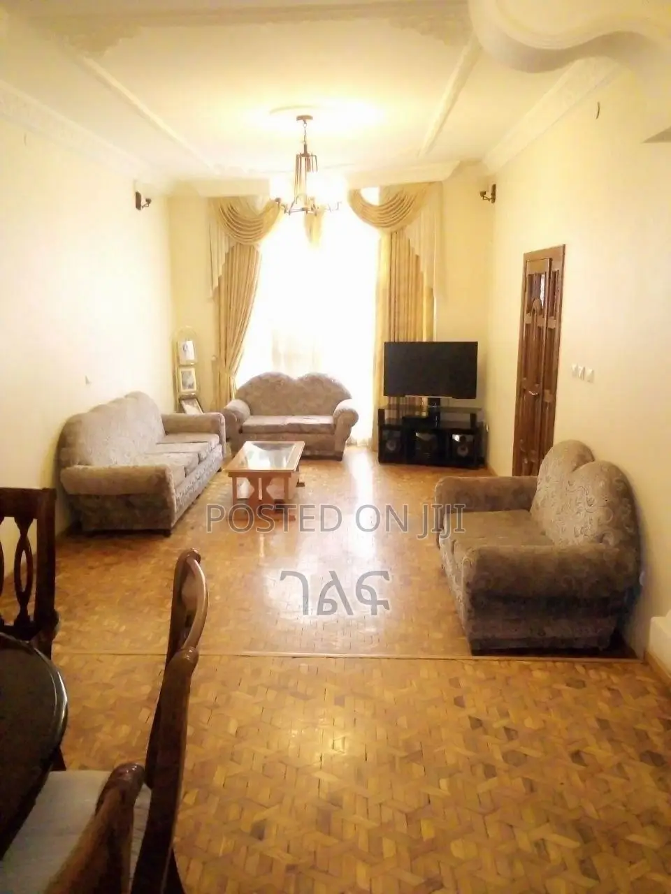 7bdrm House in ፊጋ ኮምፓውንድ ውስጥ የሚሸጥ, Bole for sale