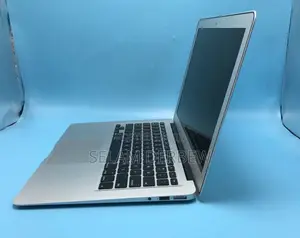 New Laptop Apple MacBook Air 4GB Intel Core I5 SSD 128GB