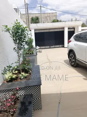 4bdrm Villa in Addis Abeba, Bole for sale