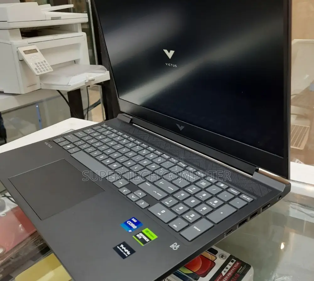 New Laptop HP Victus 16 16GB Intel Core I7 SSD 256GB