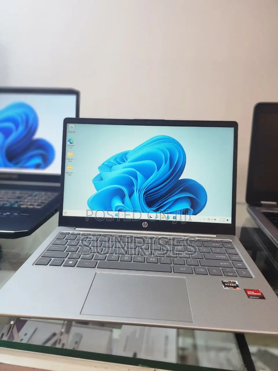 New Laptop HP Envy 17 32GB Intel Core I9 SSD 2T