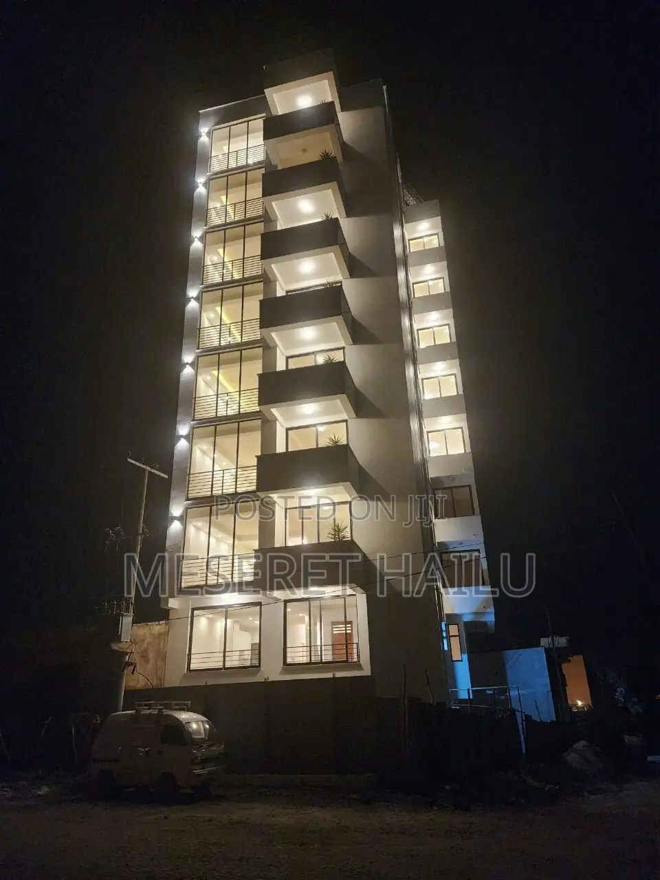 3bdrm Apartment in Lebu, Bole for sale