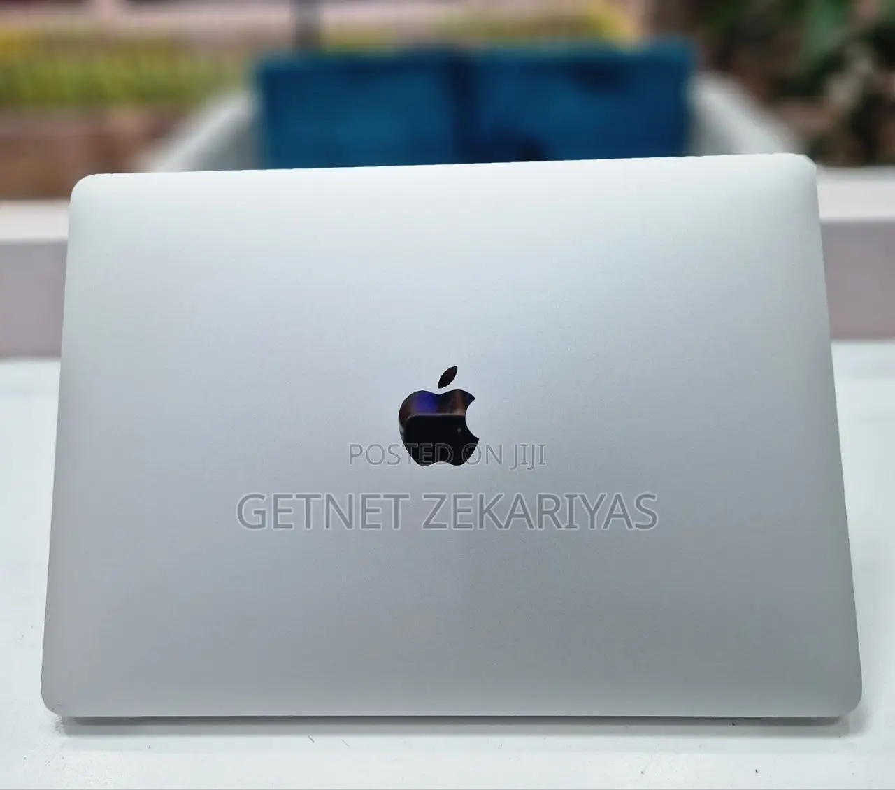 New Laptop Apple MacBook Pro 2019 8GB Intel Core I5 SSD 256GB