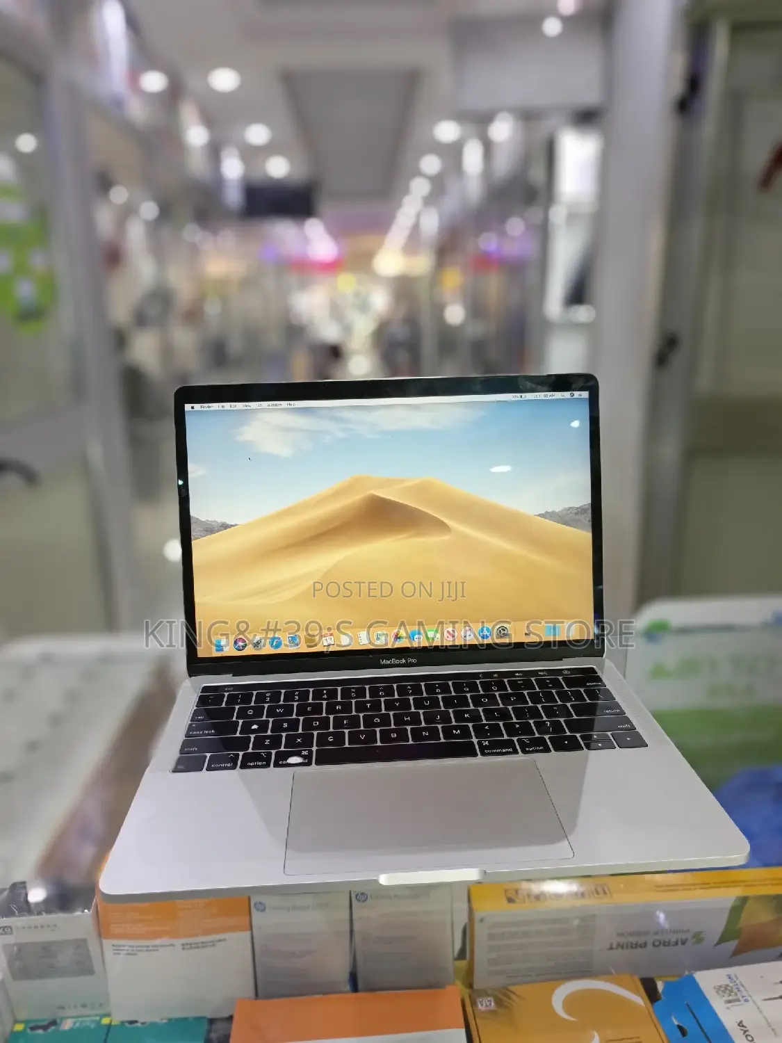 New Laptop Apple MacBook Pro 2019 8GB Intel Core I5 SSD 256GB