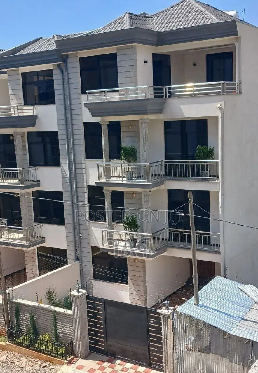 7bdrm House in አያት አቅንጡ G+3 መኖሪያ ቤት, Bole for sale